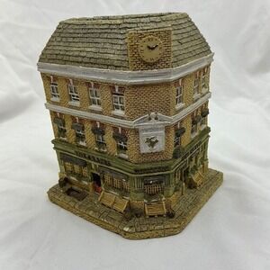 Malcolm Cooper Ye Grapes Pub Figurine Building Replica Clock Tower‎ Collectible